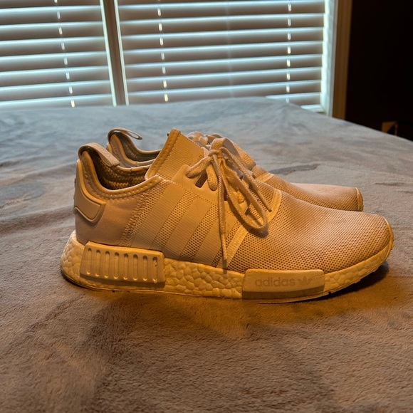 Adidas NMD Triple White Size 9 - Picture 2 of 5